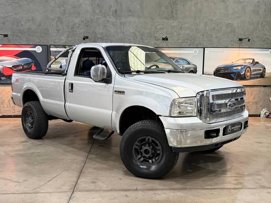 FORD F-250 3.9 XLT MAX POWER 4X4 CS DIESEL 2P MANUAL FORD F-250 3.9 XLT MAX POWER 4X4 CS DIESEL 2P MANUAL